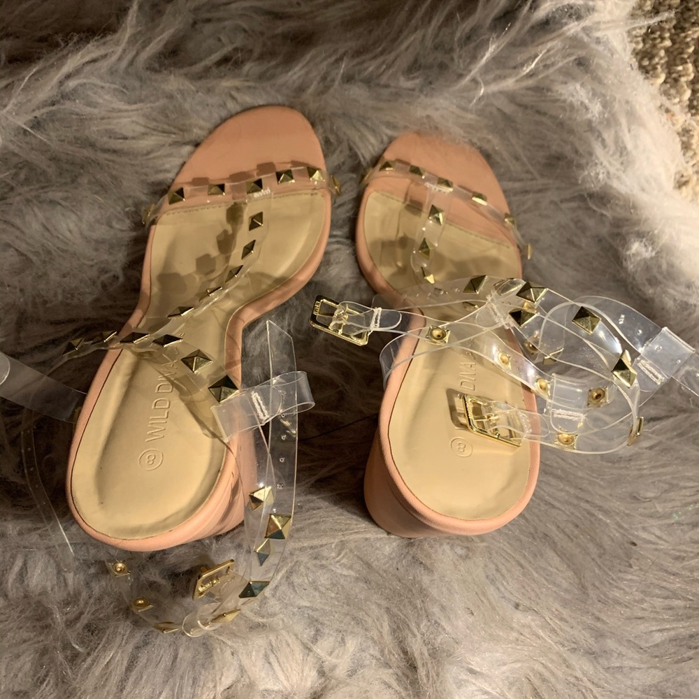 Heels - Picture 4 of 6